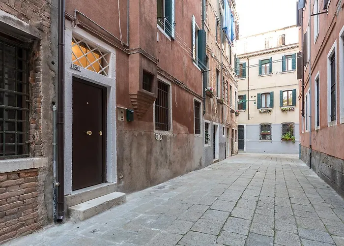 La Loggia Della Luna
